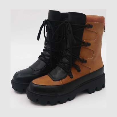 Look 003: two-tone lace-up combat boot