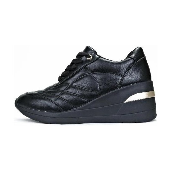 Look 004: lace-up wedge sneaker