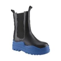 Look 007: black chelsea boot with blue lug sole