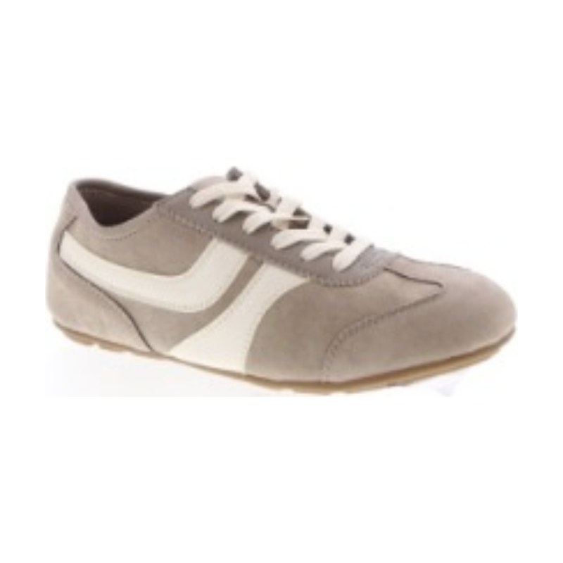 Look 021: suede retro lace-up sneaker