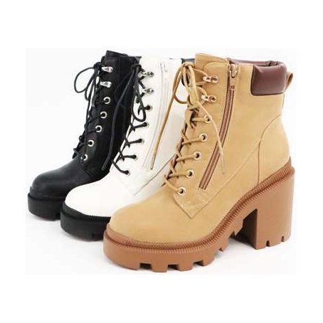 Look 027: lace-up block-heel hiker boot