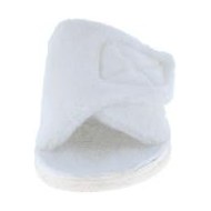 Look 028: white fluffy slipper