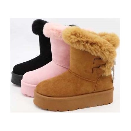 Look 055: faux-fur trim suede boot
