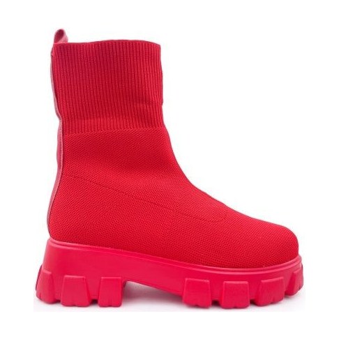 Look 061: red knit sock boot with lug sole