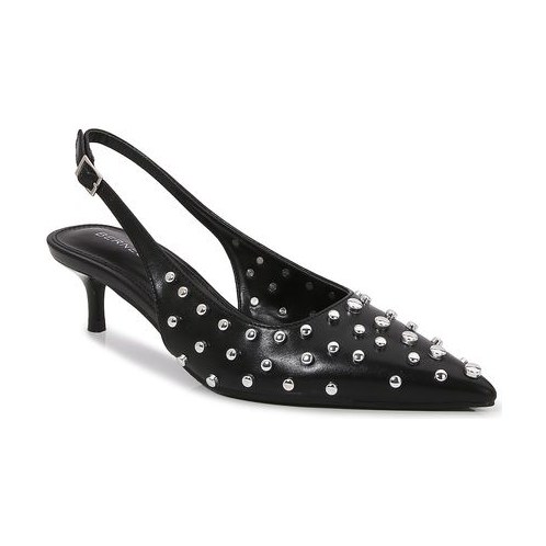 Look 104: black studded pointed slingback